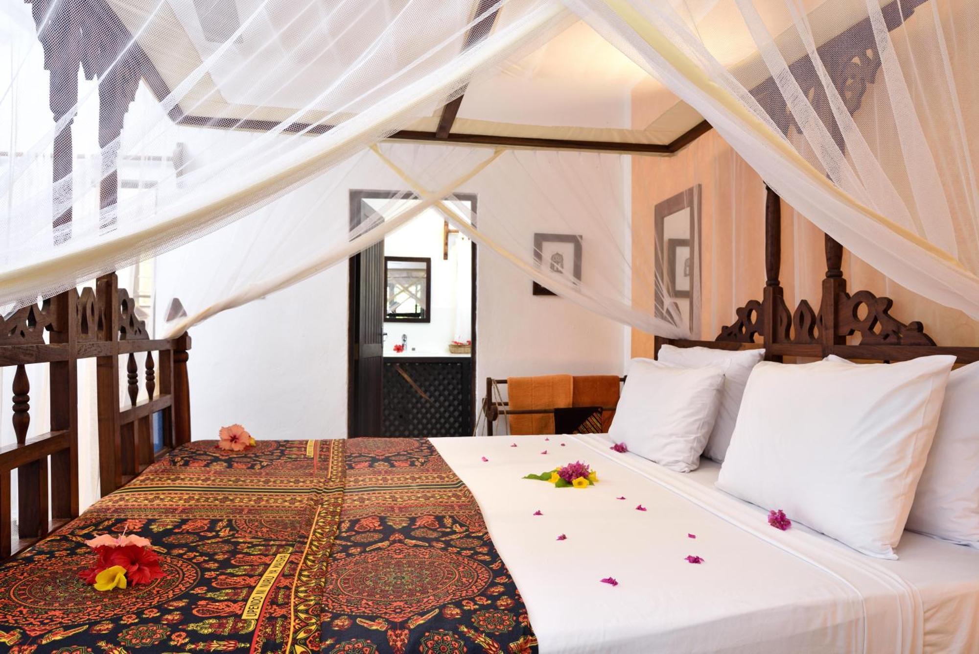 Shooting Star Boutique Hotel Kiwengwa  Dış mekan fotoğraf